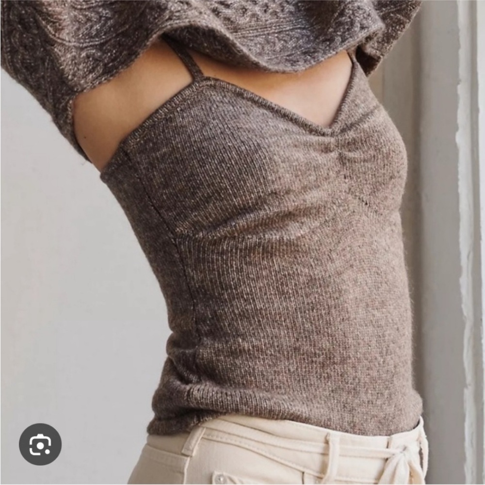 ASTR The Label Cable-Knit Cropped Sweater Tank Top Women’s‎ Size 3XL